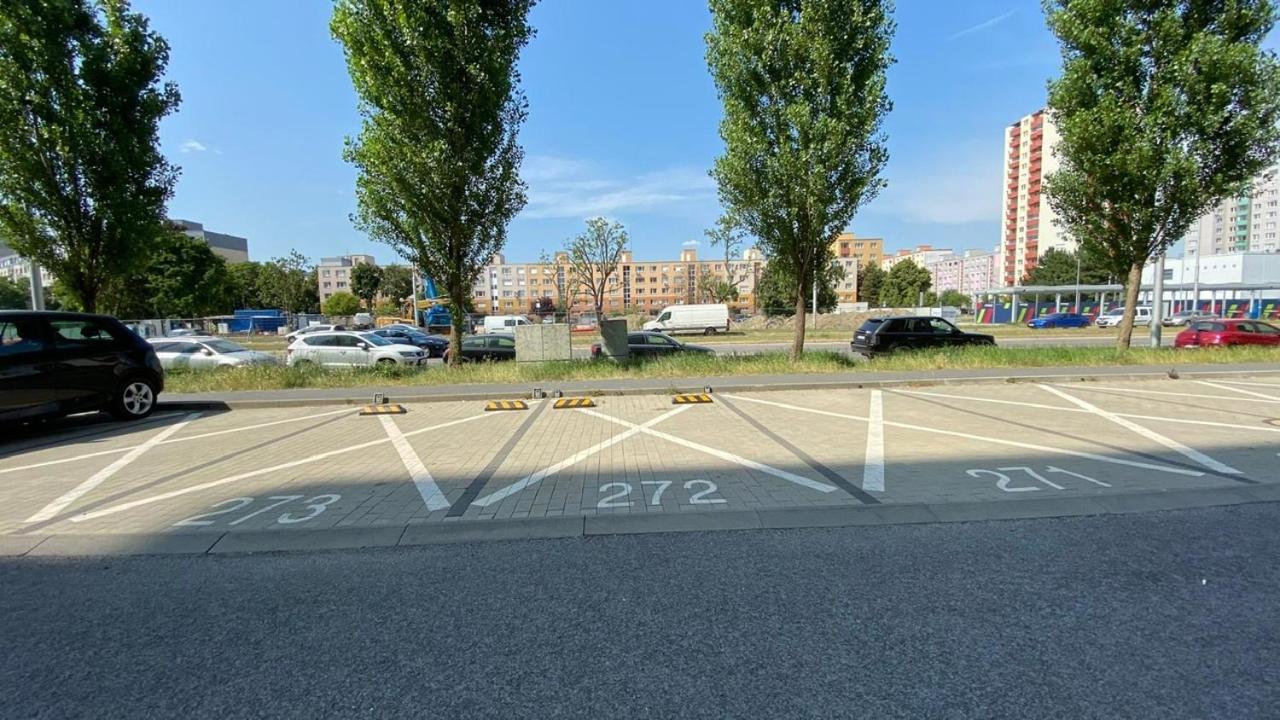 1 With Terrace, Slnecnice, 18b Pressburg